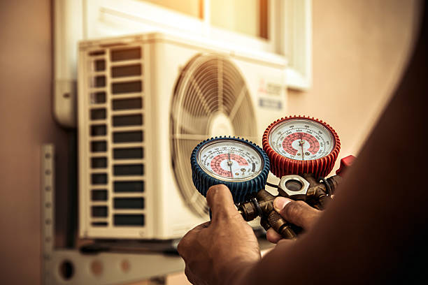 Professional Heat Pump Repair technician working in Summerdale, PA